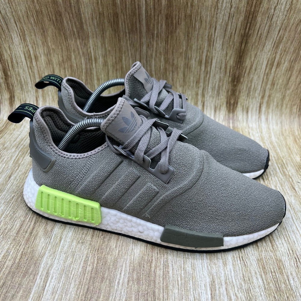 Adidas NMD R1 Sneakers Men's Size 9.5 Trace Cargo Green Shoes Boost BD7750